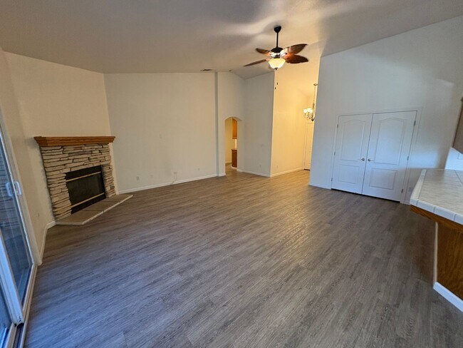 Building Photo - Beautiful home with pool Available Now!