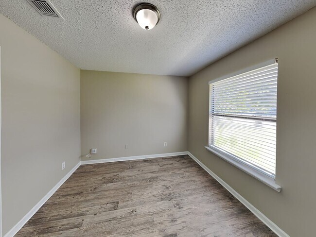 Building Photo - 4969 Ferrell Ln