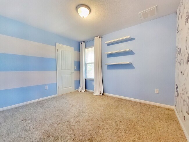 Building Photo - 1308 Fairhaven Gtwy