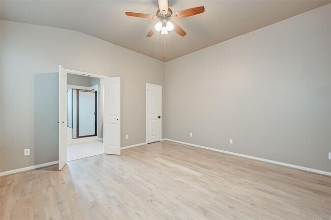 Building Photo - 2439 Marquette Trail