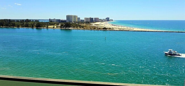 Building Photo - 450 S Gulfview Blvd