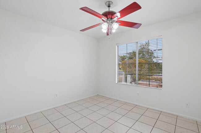 Building Photo - 15661 W Hammond Dr