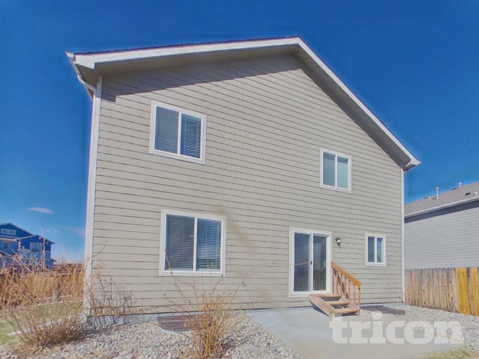 Building Photo - 9899 Silver Stirrup Dr