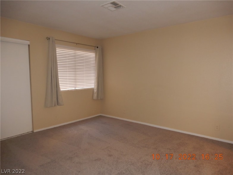 Building Photo - 3151 N Soaring Gulls Dr