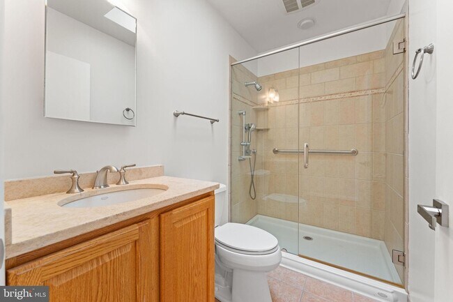 Building Photo - 6337 Beryl Rd