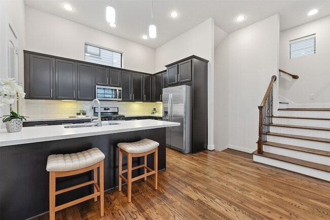 Building Photo - 1508 Beall St