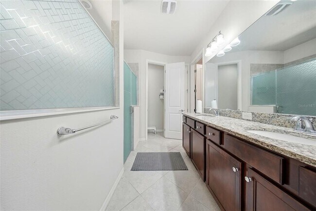 Building Photo - 18930 Willowmore Cedar Dr