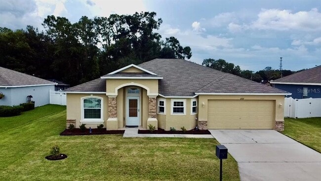 Building Photo - 6937 Minaxi Dr