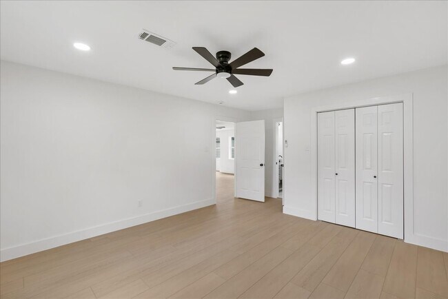 Building Photo - 3234 Cherry Springs Dr