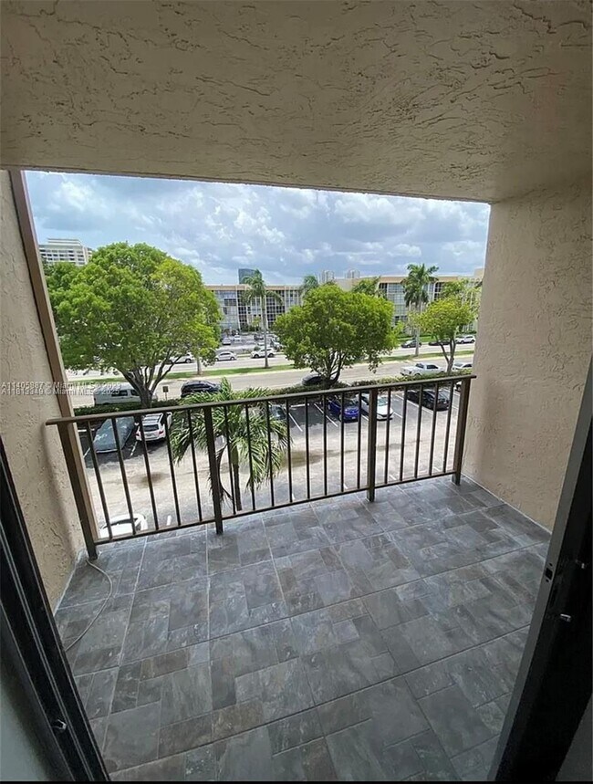 Building Photo - 2101 Atlantic Shores Blvd