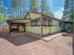 Building Photo - 5383 Glenwood Ln