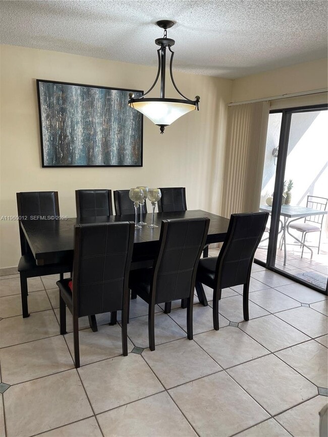 Building Photo - 1422 Amanda St