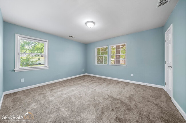 Building Photo - 1247 Cherokee Ave