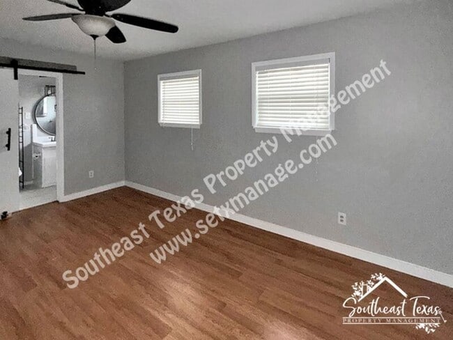 Building Photo - 1475 Rikisha Ln