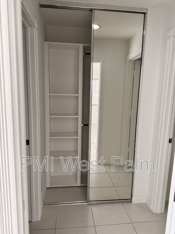 Building Photo - 8270 Eleuthera Ln