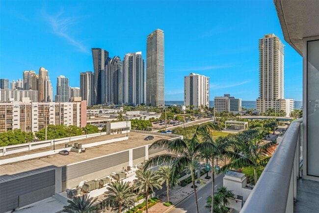 Building Photo - 300 Sunny Isles Blvd