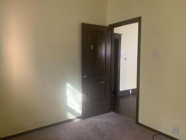 Building Photo - 3638 S Compton Ave
