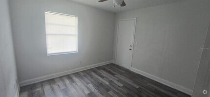 Building Photo - 1240 Herschell St
