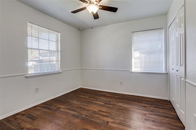 Building Photo - 641 Cambridge Dr