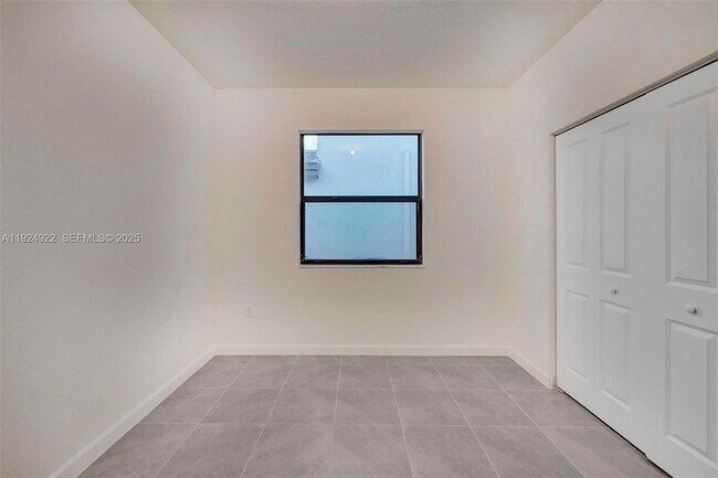 Building Photo - 13405 SW 285th St