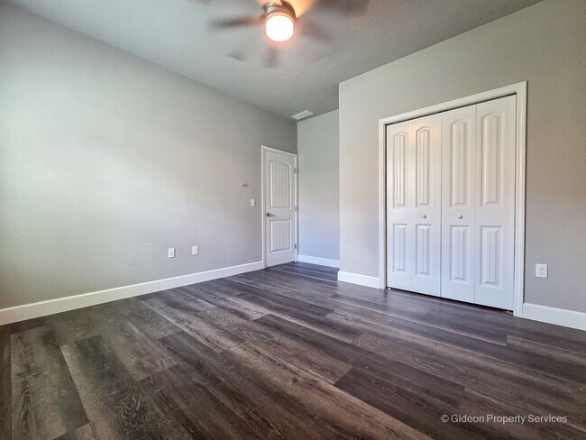 Building Photo - 1757 SW 72nd CIR