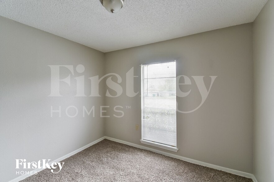 Building Photo - 10038 Wind Burn Trail