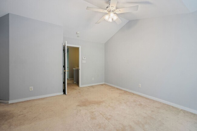 Building Photo - 5507 Millstream Ln