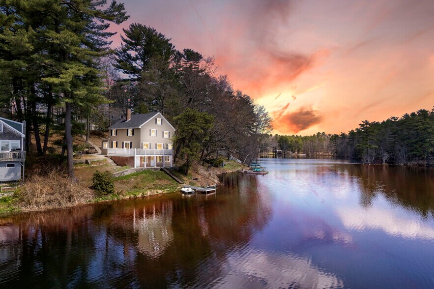 Primary Photo - 46 Emerson Dr