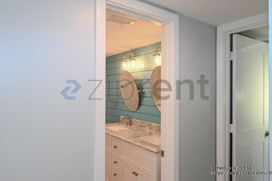 Building Photo - 3343 NW 69th St