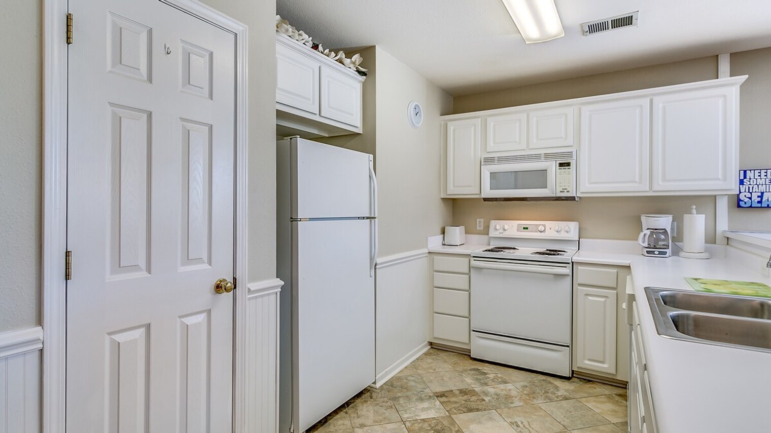 Building Photo - 549 Blue Stem Dr