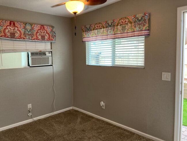 Building Photo - 5021 N Pinon Dr