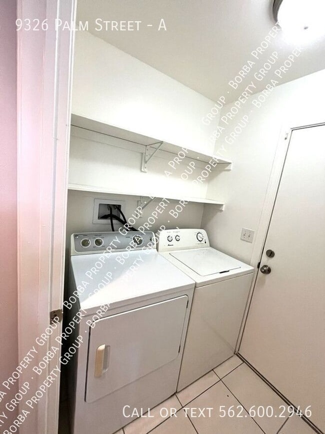 Building Photo - 9326 Palm St