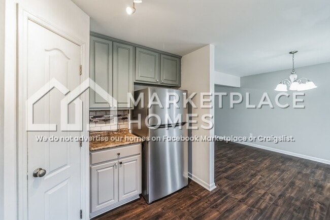Building Photo - 15820 Flat Rock Ct NW