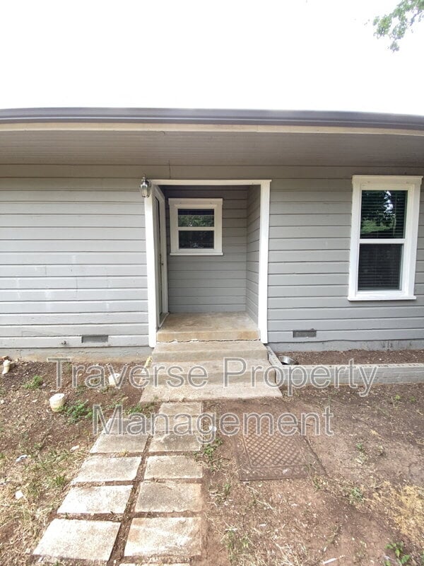 Building Photo - 3032 Marys Ln
