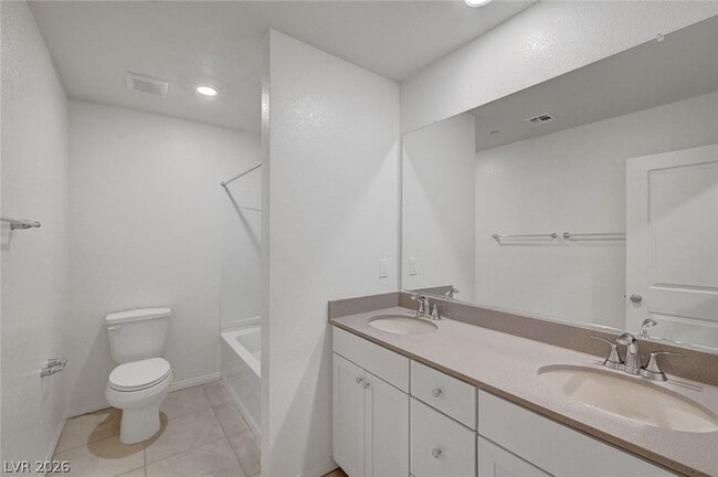 Building Photo - 8454 Vacarez Dr