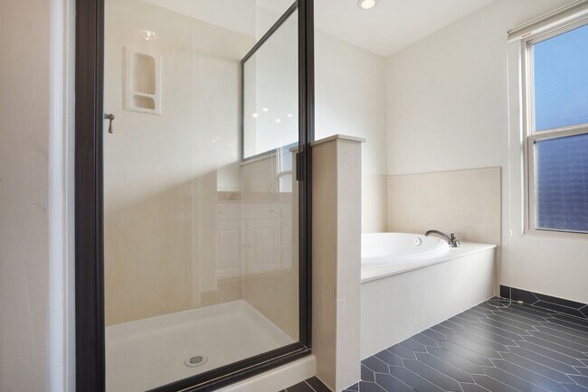 Building Photo - **Beautiful Corner Lot Home – 3 Bed | 2.5 Bath | 2-Car Garage**