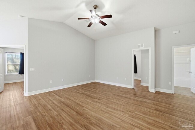 Building Photo - 8105 Nalo Creek Loop