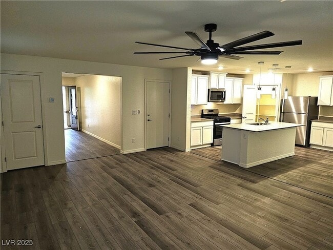 Building Photo - 6730 Warthog Ave