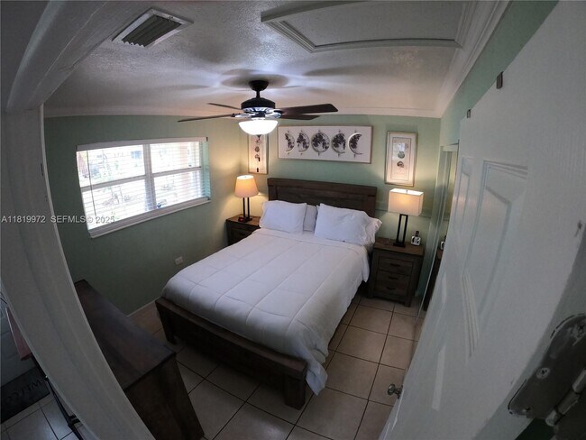 Building Photo - 6101 Rodman St