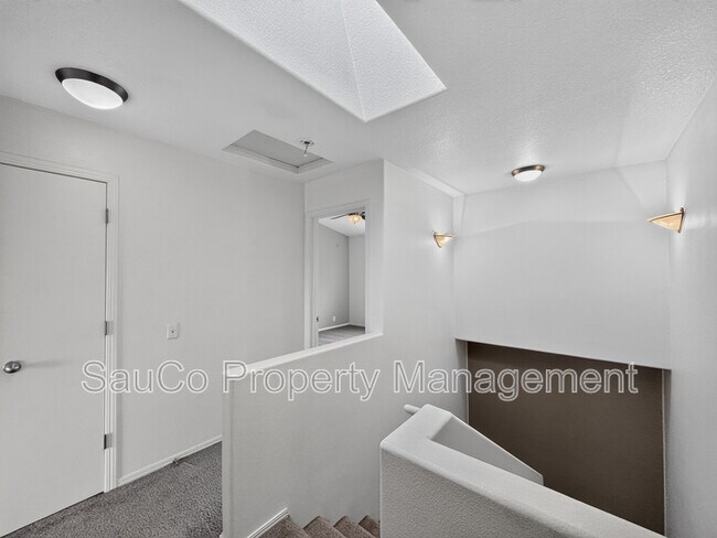 Building Photo - 20715 NW Painted Mountain Dr