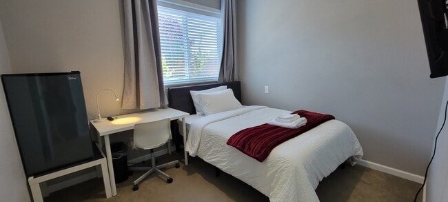 Building Photo - 8030 238th St SW