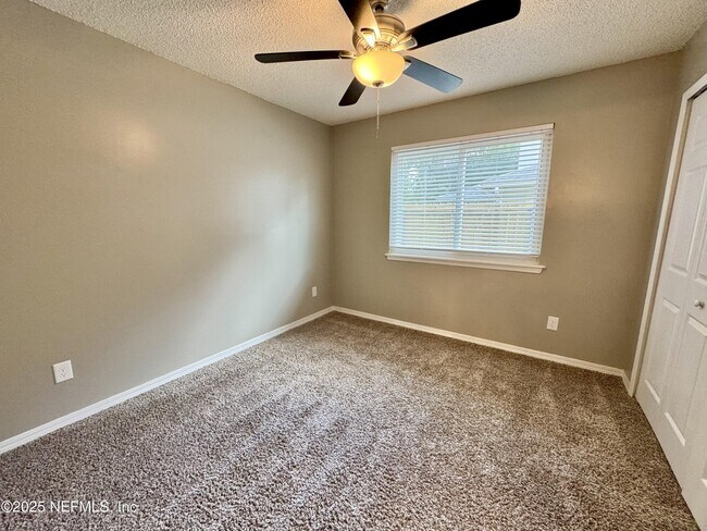 Building Photo - 3625 Lumberjack Way