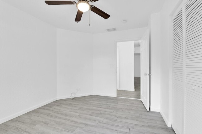 Building Photo - 13974 Folkestone Cir