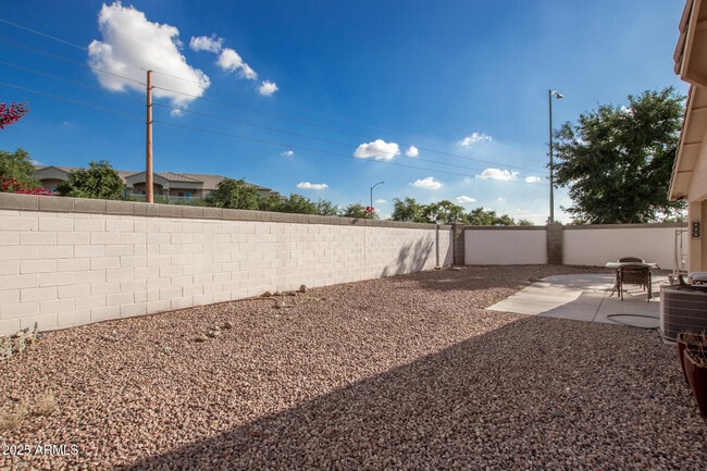 Building Photo - 8103 W Tonto Ln
