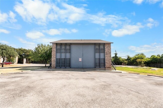 Building Photo - 4304 Acropolis Ct