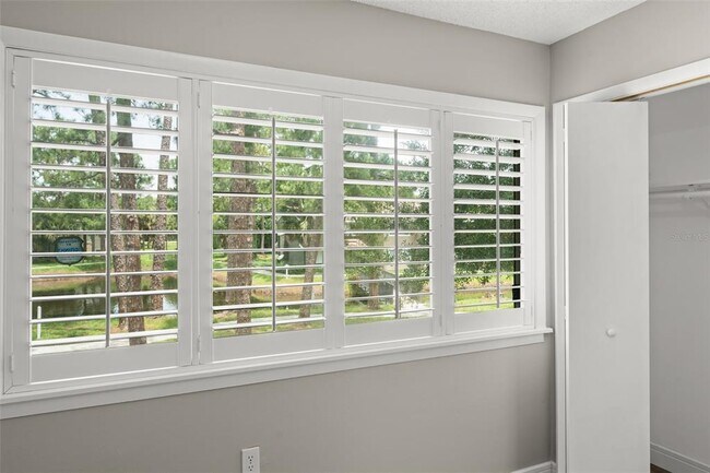 Building Photo - 6021 Windhover Dr