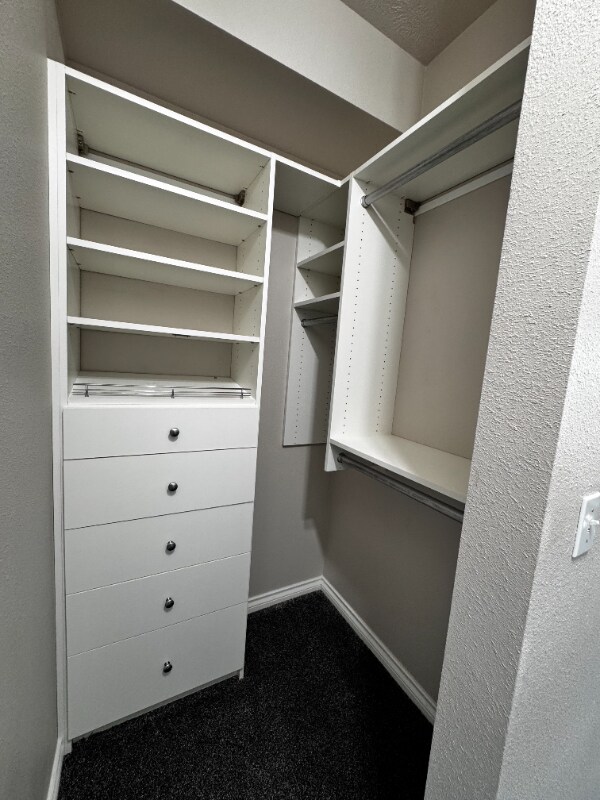Building Photo - 22855 E Country Vista Dr