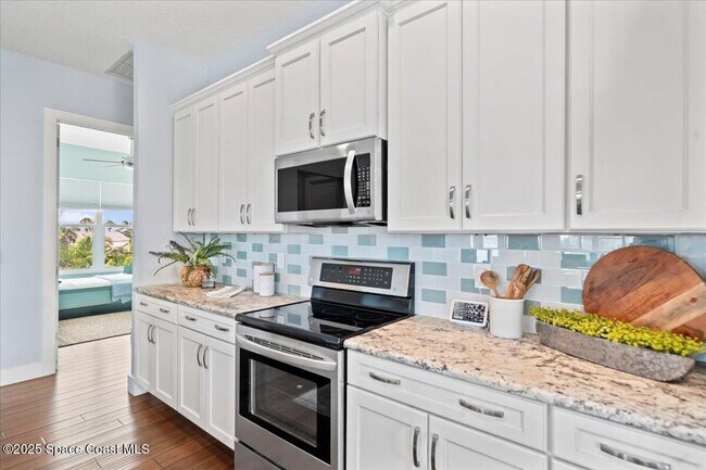 Building Photo - 105 Sea Dunes Dr