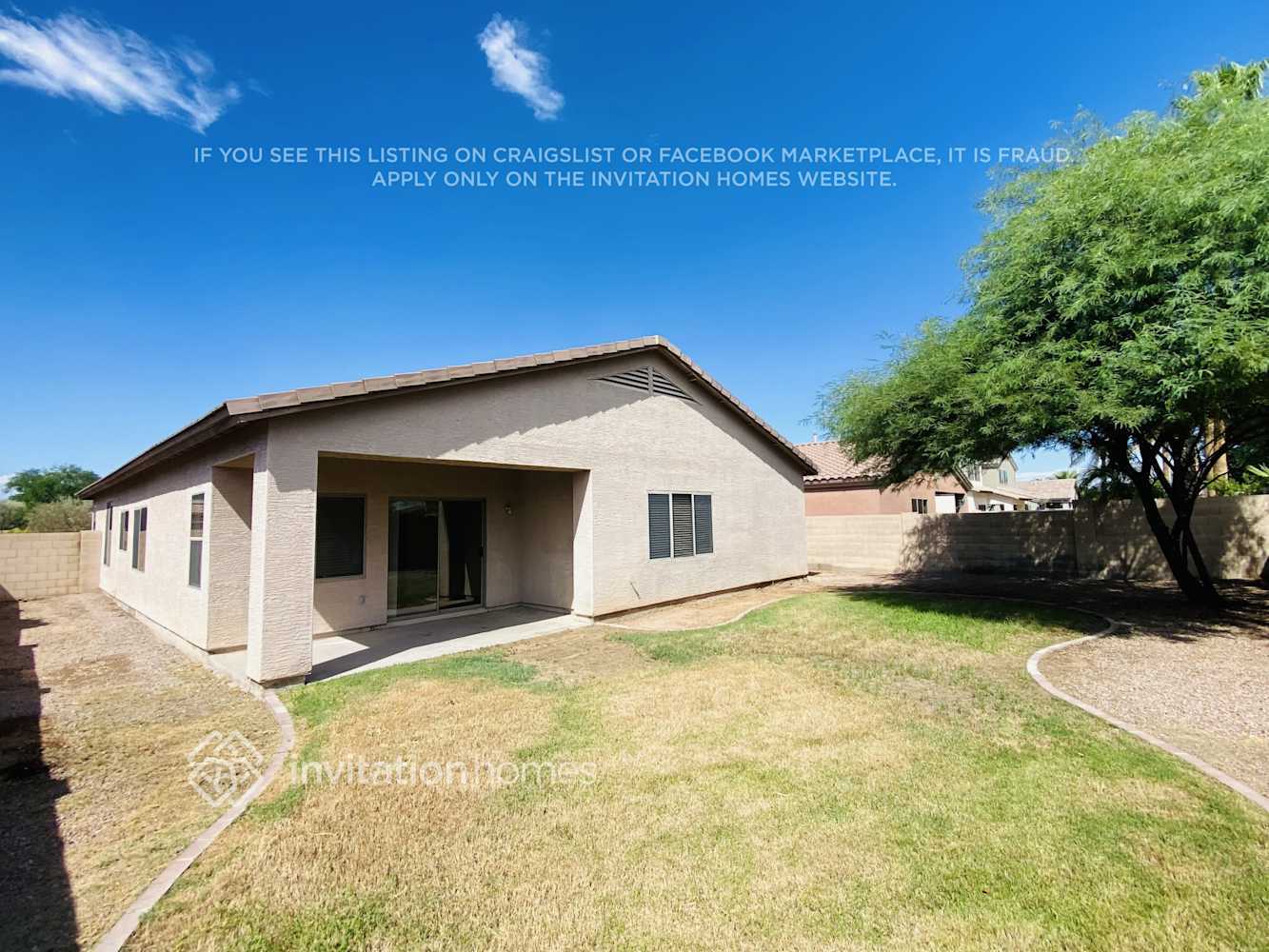 Building Photo - 2103 E La Costa Dr