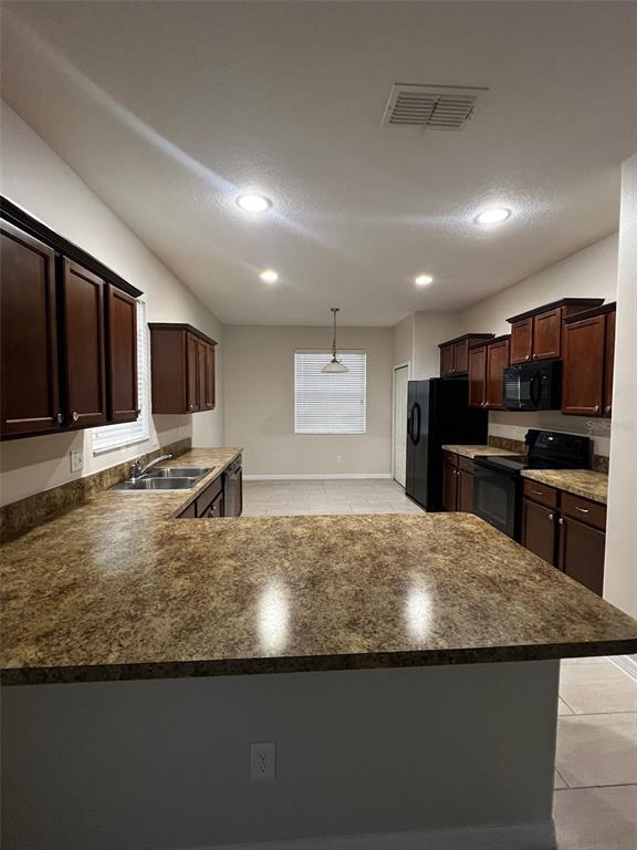 Building Photo - 2616 Carrickton Cir